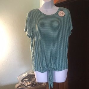 ‼️NWT!! SO brand soft shirt! ‼️